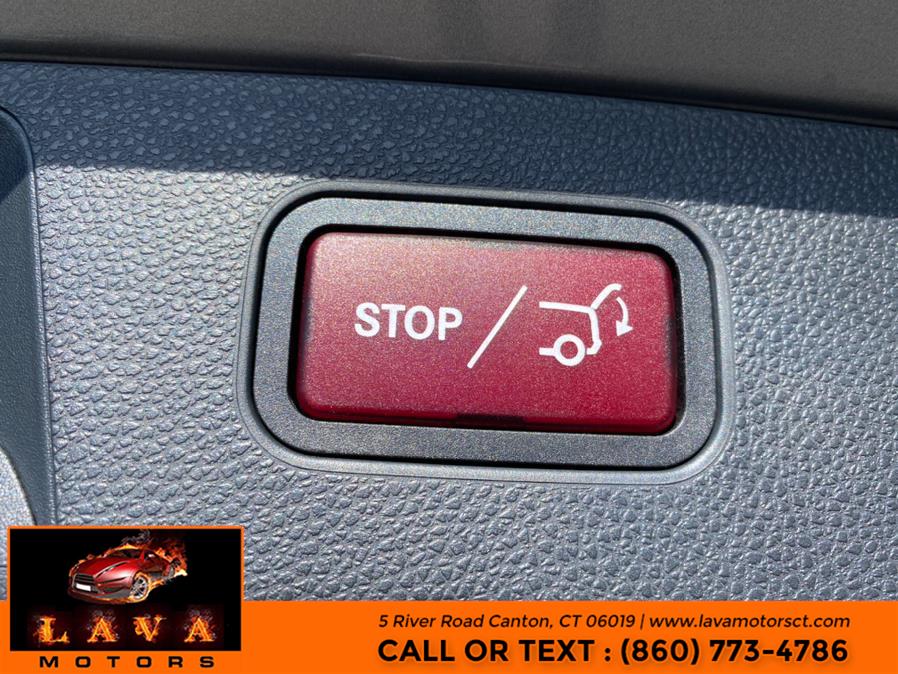 2014 Mercedes-Benz GLK-Class 4MATIC 4dr GLK350, available for sale in Canton, Connecticut | Lava Motors. Canton, Connecticut 2014 Mercedes-Benz GLK-Class 4MATIC 4dr GLK350, available for sale in Canton, Connecticut | Lava Motors. Canton, Connecticut
