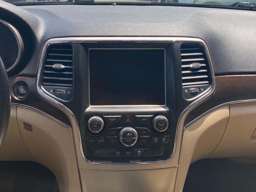 Used Jeep Grand Cherokee 4WD 4dr Limited 2015 | RT Auto Center LLC. Newark, New Jersey Used Jeep Grand Cherokee 4WD 4dr Limited 2015 | RT Auto Center LLC. Newark, New Jersey