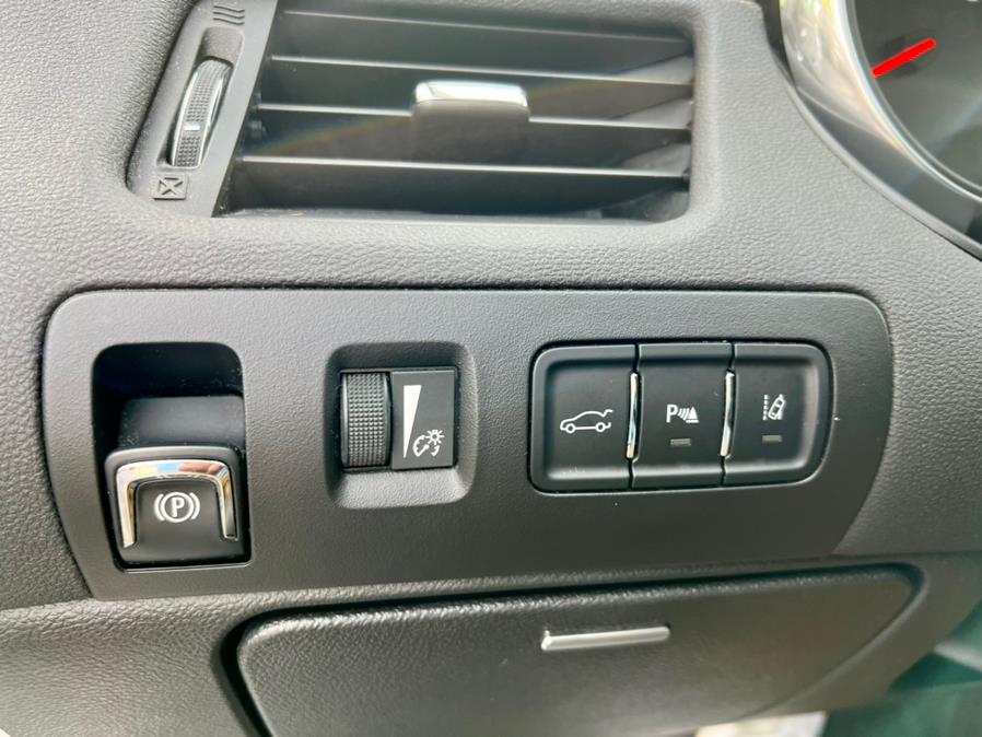 Used Chevrolet Impala 4dr Sdn LTZ w/1LZ 2014 | Advanced Auto Mall. Bronx, New York Used Chevrolet Impala 4dr Sdn LTZ w/1LZ 2014 | Advanced Auto Mall. Bronx, New York