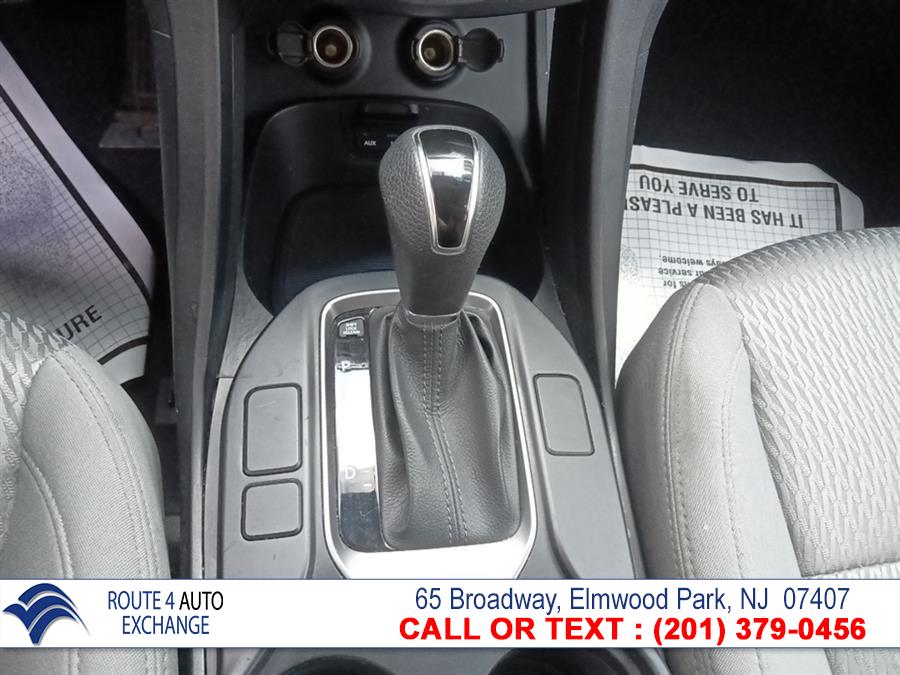 Used Hyundai Santa Fe Sport FWD 4dr 2.4 2014 | Route 4 Auto Exchange. Elmwood Park, New Jersey Used Hyundai Santa Fe Sport FWD 4dr 2.4 2014 | Route 4 Auto Exchange. Elmwood Park, New Jersey