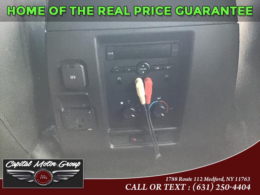 Used Ford Expedition 4WD 4dr Limited 2014 | Capital Motor Group Inc. Medford, New York Used Ford Expedition 4WD 4dr Limited 2014 | Capital Motor Group Inc. Medford, New York