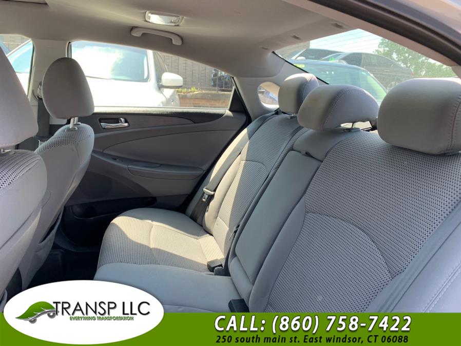 Used Hyundai Sonata 4dr Sdn 2.4L Auto GLS *Ltd Avail* 2011 | Trans P LLC. East Windsor, Connecticut Used Hyundai Sonata 4dr Sdn 2.4L Auto GLS *Ltd Avail* 2011 | Trans P LLC. East Windsor, Connecticut