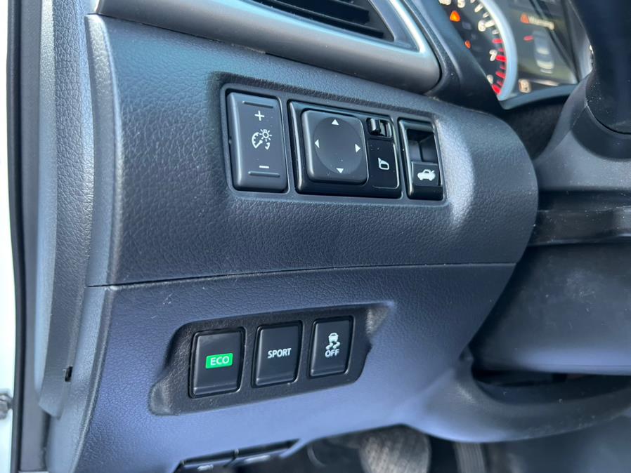 Used Nissan Sentra S CVT 2018 | Jordan Auto Sales. Springfield, Massachusetts Used Nissan Sentra S CVT 2018 | Jordan Auto Sales. Springfield, Massachusetts