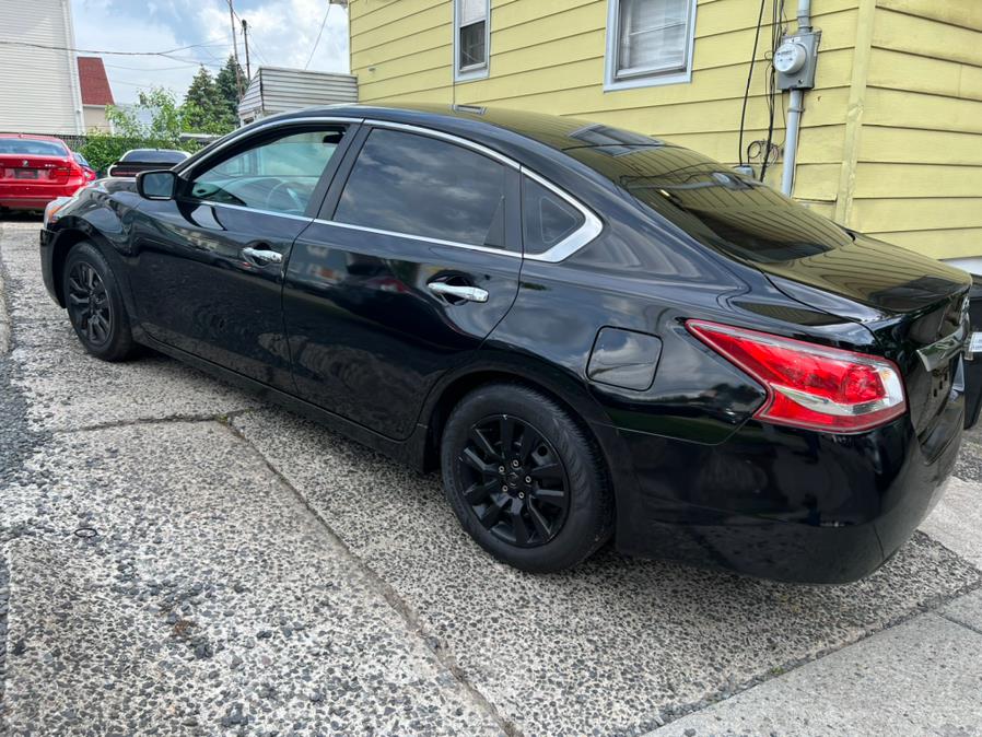 Used Nissan Altima 4dr Sdn I4 2.5 S 2015 | Mikes Auto Sales LLC. Garfield, New Jersey Used Nissan Altima 4dr Sdn I4 2.5 S 2015 | Mikes Auto Sales LLC. Garfield, New Jersey