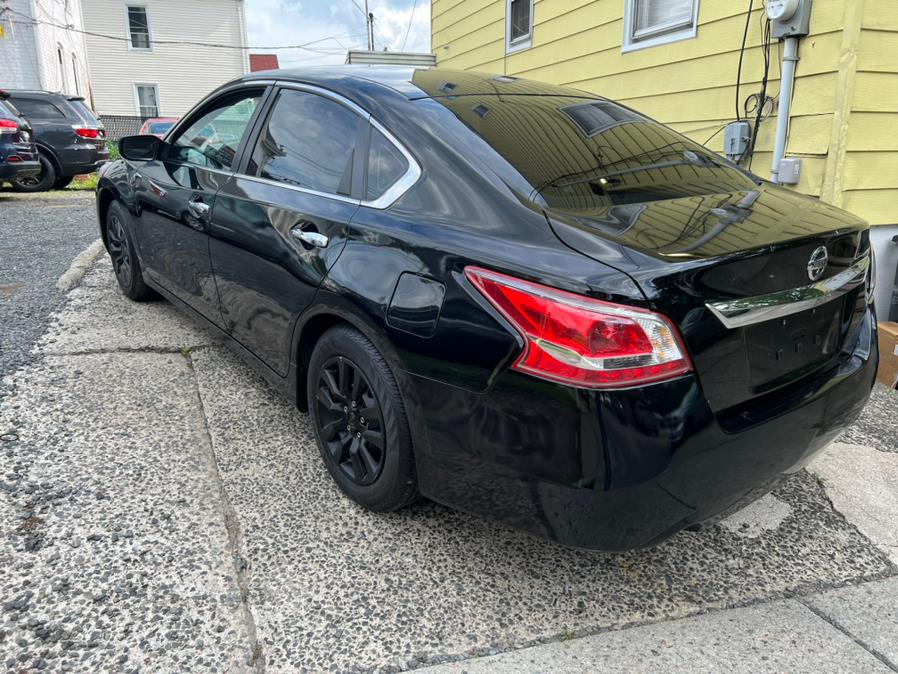 Used Nissan Altima 4dr Sdn I4 2.5 S 2015 | Mikes Auto Sales LLC. Garfield, New Jersey Used Nissan Altima 4dr Sdn I4 2.5 S 2015 | Mikes Auto Sales LLC. Garfield, New Jersey