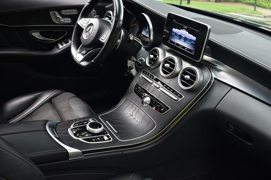 2018 Mercedes-benz C-class AMG C 63 4dr Sedan, available for sale in Great Neck, New York | Camy Cars. Great Neck, New York 2018 Mercedes-benz C-class AMG C 63 4dr Sedan, available for sale in Great Neck, New York | Camy Cars. Great Neck, New York