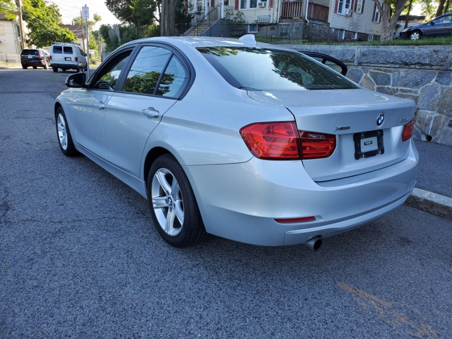 Used BMW 3 Series 4dr Sdn 320i xDrive AWD 2013 | Band of Brothers. Hyde Park, Massachusetts Used BMW 3 Series 4dr Sdn 320i xDrive AWD 2013 | Band of Brothers. Hyde Park, Massachusetts