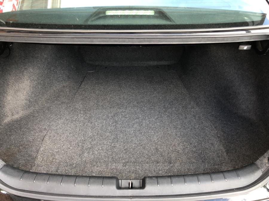 2014 Honda Accord Sedan 4dr V6 Auto EX-L w/Navi, available for sale in Waterbury, Connecticut | National Auto Brokers, Inc.. Waterbury, Connecticut 2014 Honda Accord Sedan 4dr V6 Auto EX-L w/Navi, available for sale in Waterbury, Connecticut | National Auto Brokers, Inc.. Waterbury, Connecticut