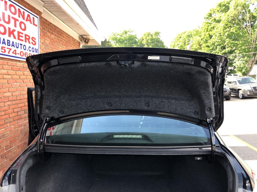 2014 Honda Accord Sedan 4dr V6 Auto EX-L w/Navi, available for sale in Waterbury, Connecticut | National Auto Brokers, Inc.. Waterbury, Connecticut 2014 Honda Accord Sedan 4dr V6 Auto EX-L w/Navi, available for sale in Waterbury, Connecticut | National Auto Brokers, Inc.. Waterbury, Connecticut