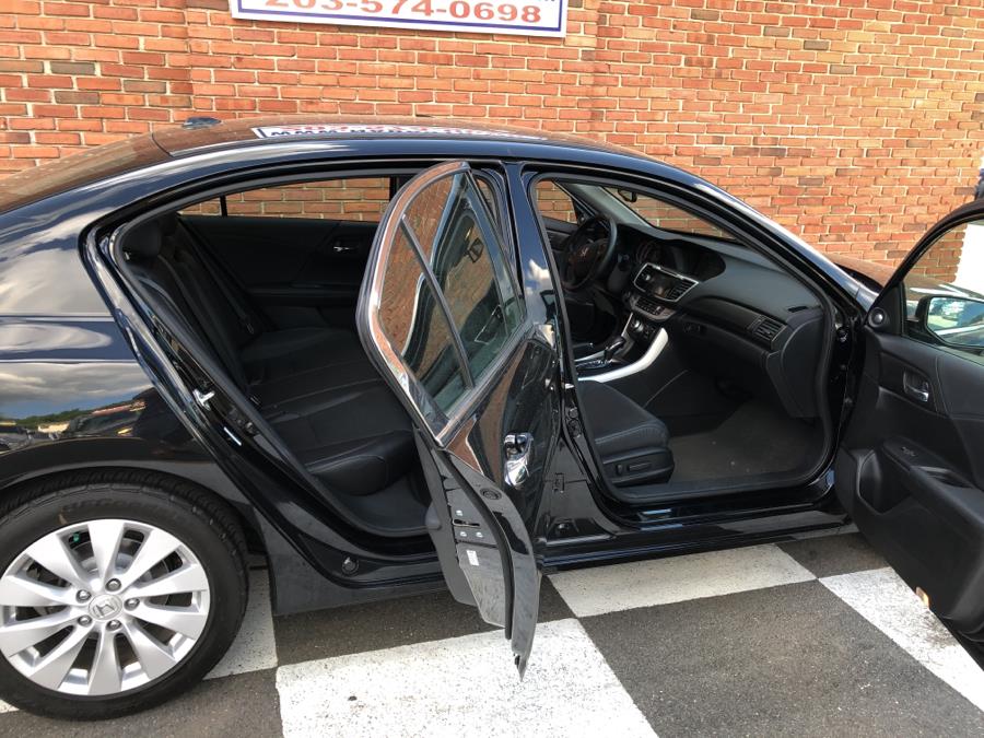 2014 Honda Accord Sedan 4dr V6 Auto EX-L w/Navi, available for sale in Waterbury, Connecticut | National Auto Brokers, Inc.. Waterbury, Connecticut 2014 Honda Accord Sedan 4dr V6 Auto EX-L w/Navi, available for sale in Waterbury, Connecticut | National Auto Brokers, Inc.. Waterbury, Connecticut