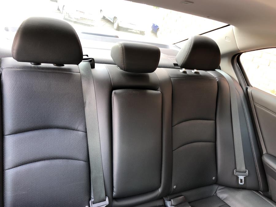 2014 Honda Accord Sedan 4dr V6 Auto EX-L w/Navi, available for sale in Waterbury, Connecticut | National Auto Brokers, Inc.. Waterbury, Connecticut 2014 Honda Accord Sedan 4dr V6 Auto EX-L w/Navi, available for sale in Waterbury, Connecticut | National Auto Brokers, Inc.. Waterbury, Connecticut