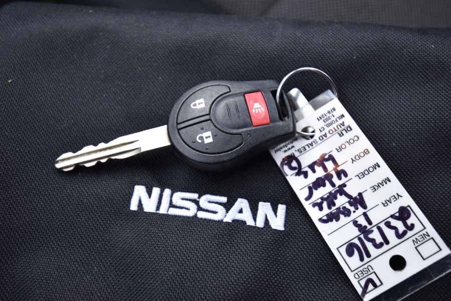 Used Nissan JUKE 5dr Wgn CVT S AWD 2013 | Highline Car Connection. Waterbury, Connecticut Used Nissan JUKE 5dr Wgn CVT S AWD 2013 | Highline Car Connection. Waterbury, Connecticut