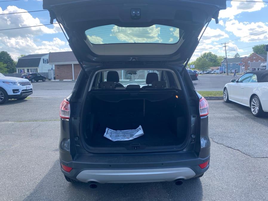 2015 Ford Escape 4WD 4dr SE, available for sale in Agawam, Massachusetts | Malkoon Motors. Agawam, Massachusetts 2015 Ford Escape 4WD 4dr SE, available for sale in Agawam, Massachusetts | Malkoon Motors. Agawam, Massachusetts