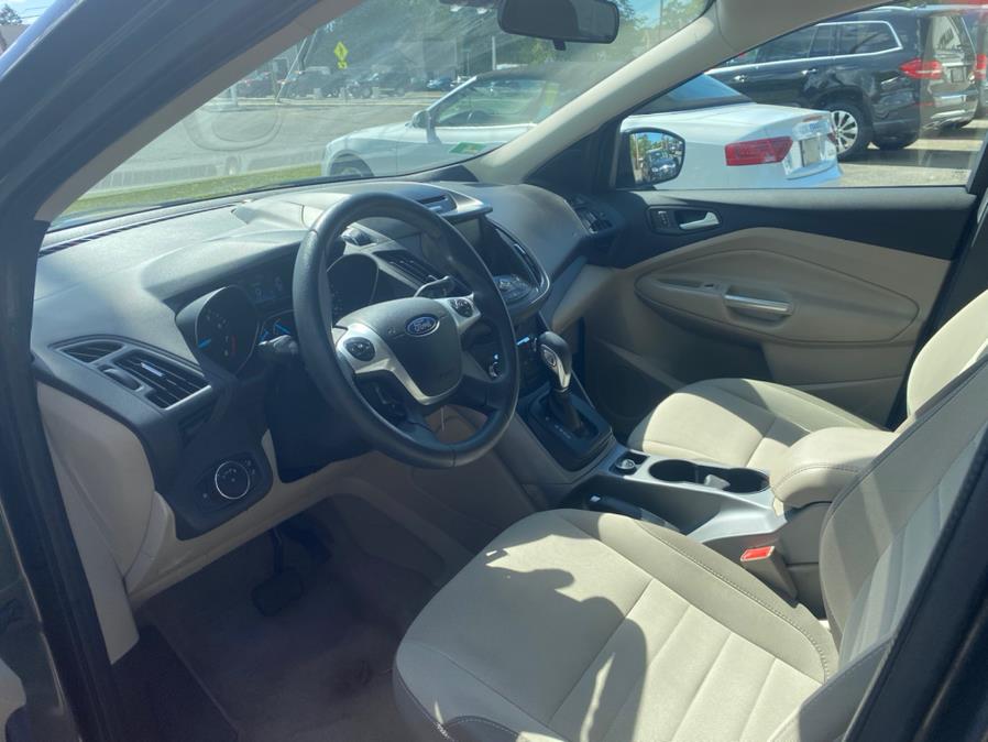 2015 Ford Escape 4WD 4dr SE, available for sale in Agawam, Massachusetts | Malkoon Motors. Agawam, Massachusetts 2015 Ford Escape 4WD 4dr SE, available for sale in Agawam, Massachusetts | Malkoon Motors. Agawam, Massachusetts