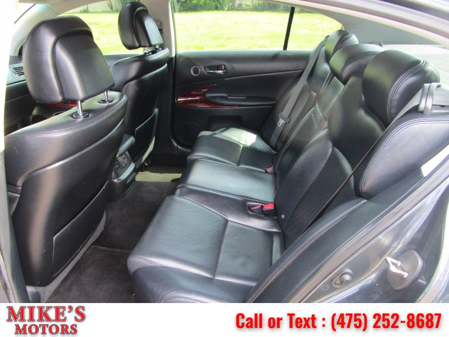Used Lexus GS 300 4dr Sdn AWD 2006 | Mike's Motors LLC. Stratford, Connecticut Used Lexus GS 300 4dr Sdn AWD 2006 | Mike's Motors LLC. Stratford, Connecticut