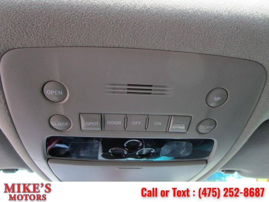 Used Lexus GS 300 4dr Sdn AWD 2006 | Mike's Motors LLC. Stratford, Connecticut Used Lexus GS 300 4dr Sdn AWD 2006 | Mike's Motors LLC. Stratford, Connecticut
