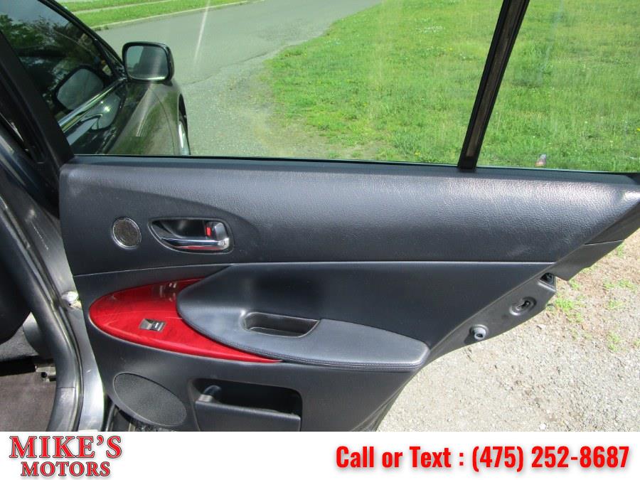 Used Lexus GS 300 4dr Sdn AWD 2006 | Mike's Motors LLC. Stratford, Connecticut Used Lexus GS 300 4dr Sdn AWD 2006 | Mike's Motors LLC. Stratford, Connecticut