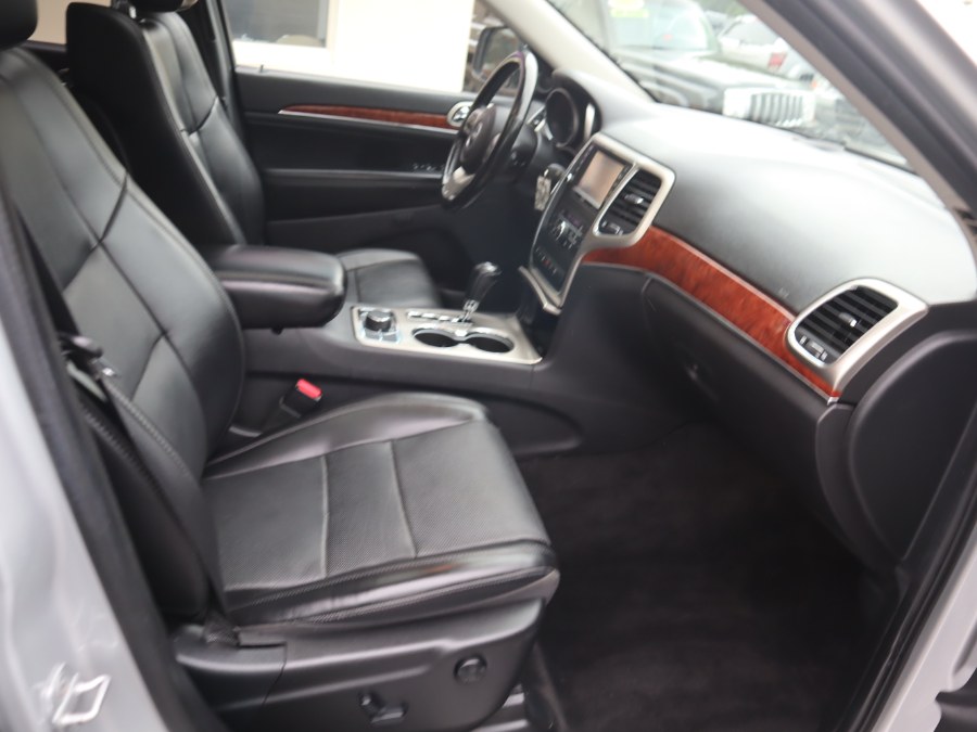 2011 Jeep Grand Cherokee 4WD 4dr Limited, available for sale in Huntington Station, New York | My Auto Inc.. Huntington Station, New York 2011 Jeep Grand Cherokee 4WD 4dr Limited, available for sale in Huntington Station, New York | My Auto Inc.. Huntington Station, New York
