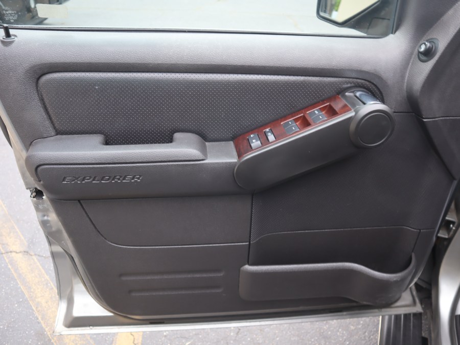 2008 Ford Explorer 4WD 4dr V6 Limited, available for sale in Huntington Station, New York | My Auto Inc.. Huntington Station, New York 2008 Ford Explorer 4WD 4dr V6 Limited, available for sale in Huntington Station, New York | My Auto Inc.. Huntington Station, New York