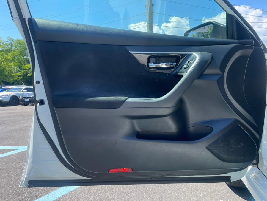 2014 Nissan Altima 2.5 S, available for sale in Rosedale, New York | Sunrise Auto Sales. Rosedale, New York 2014 Nissan Altima 2.5 S, available for sale in Rosedale, New York | Sunrise Auto Sales. Rosedale, New York