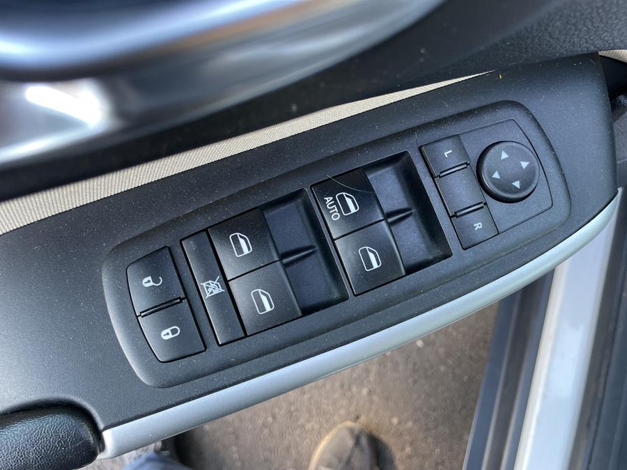 2018 Jeep Cherokee Latitude 4x4, available for sale in Hartford, Connecticut | Lex Autos LLC. Hartford, Connecticut 2018 Jeep Cherokee Latitude 4x4, available for sale in Hartford, Connecticut | Lex Autos LLC. Hartford, Connecticut