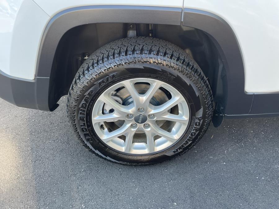 2018 Jeep Cherokee Latitude 4x4, available for sale in Hartford, Connecticut | Lex Autos LLC. Hartford, Connecticut 2018 Jeep Cherokee Latitude 4x4, available for sale in Hartford, Connecticut | Lex Autos LLC. Hartford, Connecticut