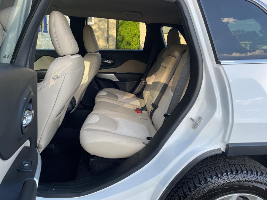 2018 Jeep Cherokee Latitude 4x4, available for sale in Hartford, Connecticut | Lex Autos LLC. Hartford, Connecticut 2018 Jeep Cherokee Latitude 4x4, available for sale in Hartford, Connecticut | Lex Autos LLC. Hartford, Connecticut