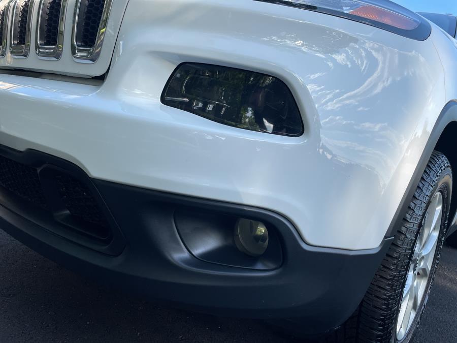 2018 Jeep Cherokee Latitude 4x4, available for sale in Hartford, Connecticut | Lex Autos LLC. Hartford, Connecticut 2018 Jeep Cherokee Latitude 4x4, available for sale in Hartford, Connecticut | Lex Autos LLC. Hartford, Connecticut