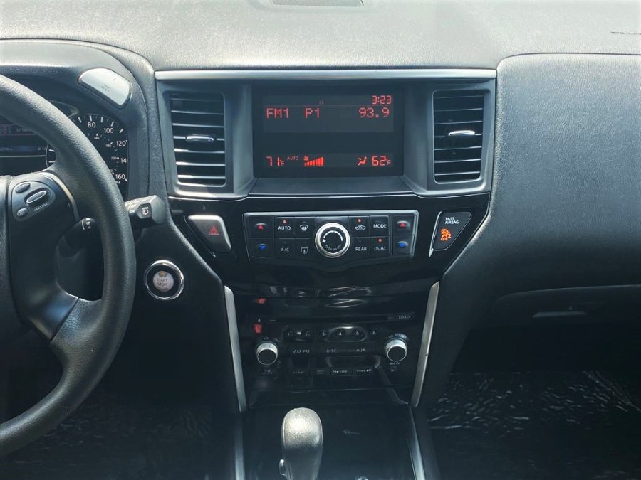 2016 Nissan Pathfinder 2WD 4dr S, available for sale in Temple Hills, Maryland | Temple Hills Used Car. Temple Hills, Maryland 2016 Nissan Pathfinder 2WD 4dr S, available for sale in Temple Hills, Maryland | Temple Hills Used Car. Temple Hills, Maryland