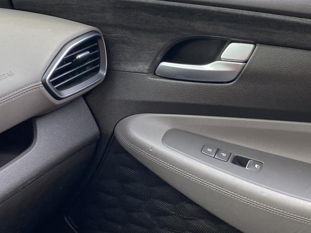 Used Hyundai Santa Fe SE 2.4 2019 | Eastchester Motor Cars. Bronx, New York Used Hyundai Santa Fe SE 2.4 2019 | Eastchester Motor Cars. Bronx, New York