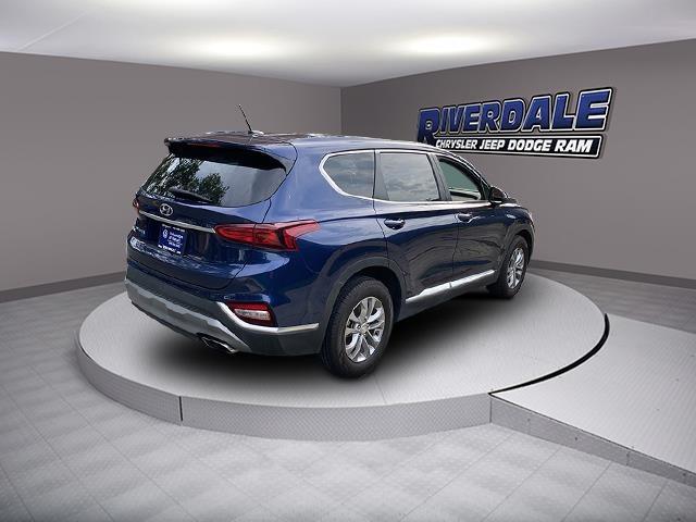 Used Hyundai Santa Fe SE 2.4 2019 | Eastchester Motor Cars. Bronx, New York Used Hyundai Santa Fe SE 2.4 2019 | Eastchester Motor Cars. Bronx, New York