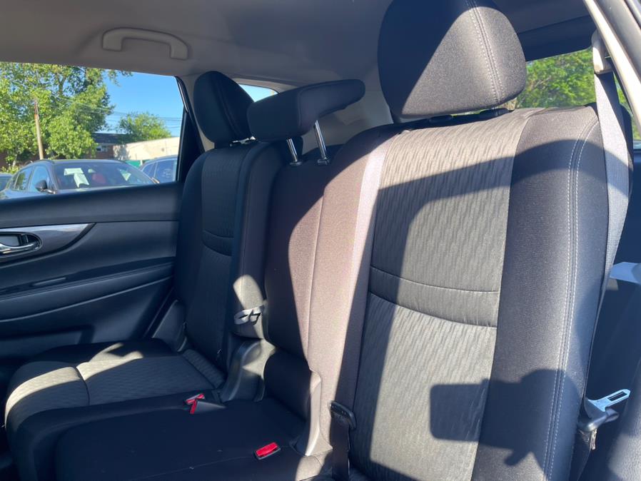 2019 Nissan Rogue AWD SV, available for sale in Lodi, New Jersey | European Auto Expo. Lodi, New Jersey 2019 Nissan Rogue AWD SV, available for sale in Lodi, New Jersey | European Auto Expo. Lodi, New Jersey