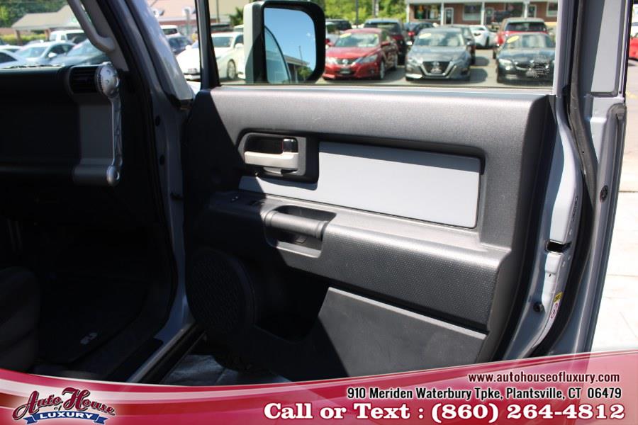 2014 Toyota FJ Cruiser 4WD 4dr Auto (Natl), available for sale in Plantsville, Connecticut | Auto House of Luxury. Plantsville, Connecticut 2014 Toyota FJ Cruiser 4WD 4dr Auto (Natl), available for sale in Plantsville, Connecticut | Auto House of Luxury. Plantsville, Connecticut