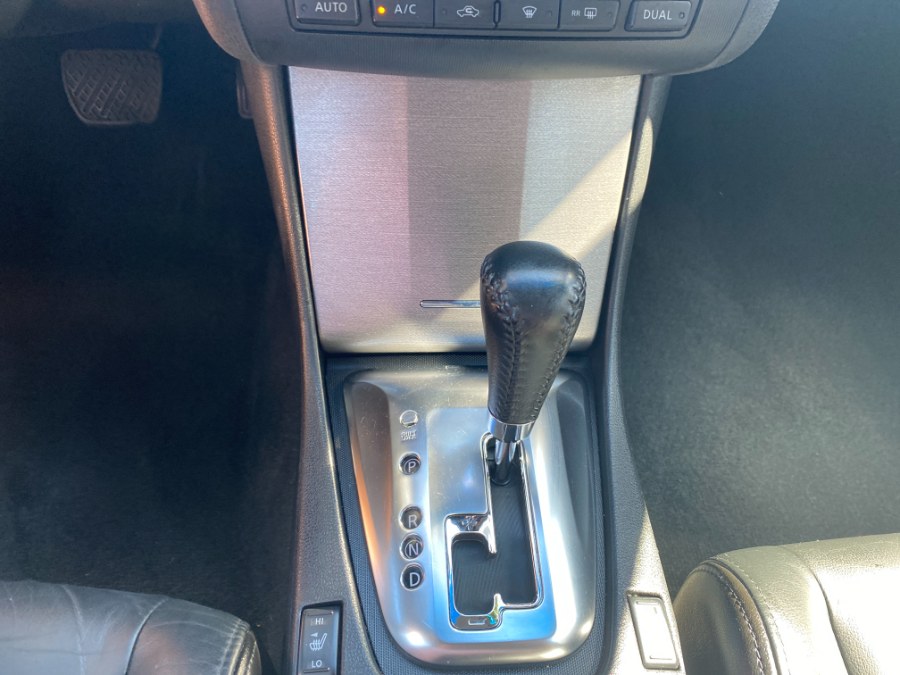 Used Nissan Altima 4dr Sdn V6 CVT 3.5 SR 2010 | Middle Village Motors . Middle Village, New York Used Nissan Altima 4dr Sdn V6 CVT 3.5 SR 2010 | Middle Village Motors . Middle Village, New York