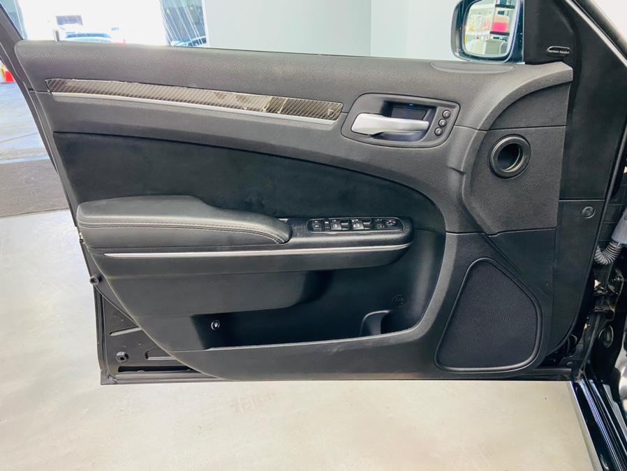 Used Chrysler 300 4dr Sdn V8 SRT8 RWD 2012 | East Coast Auto Group. Linden, New Jersey Used Chrysler 300 4dr Sdn V8 SRT8 RWD 2012 | East Coast Auto Group. Linden, New Jersey