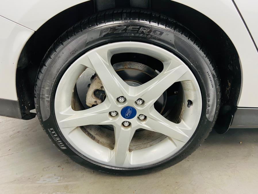 Used Ford Focus 4dr Sdn Titanium 2013 | East Coast Auto Group. Linden, New Jersey Used Ford Focus 4dr Sdn Titanium 2013 | East Coast Auto Group. Linden, New Jersey
