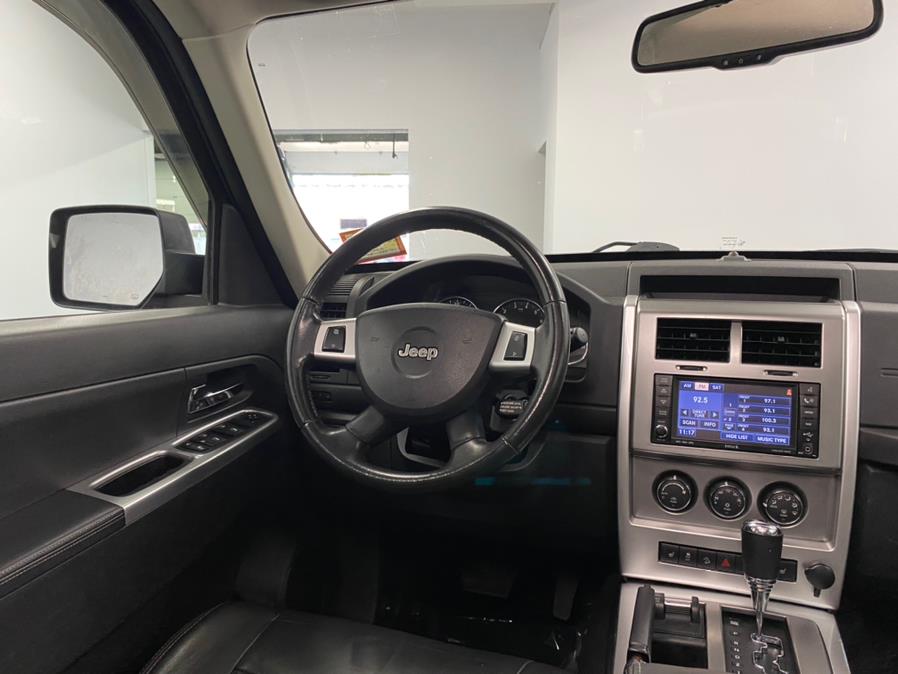 Used Jeep Liberty 4WD 4dr Limited 2010 | M Auto Group. Elizabeth, New Jersey Used Jeep Liberty 4WD 4dr Limited 2010 | M Auto Group. Elizabeth, New Jersey