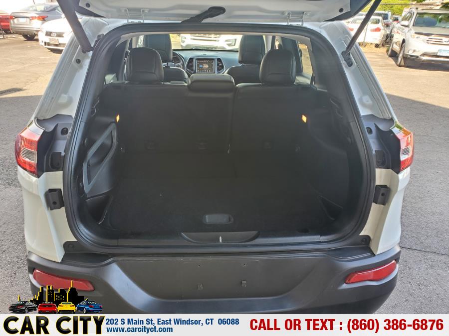 Used Jeep Cherokee 4WD 4dr Limited 2014 | Car City LLC. East Windsor, Connecticut Used Jeep Cherokee 4WD 4dr Limited 2014 | Car City LLC. East Windsor, Connecticut