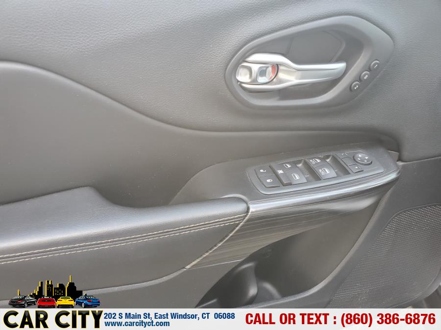 Used Jeep Cherokee 4WD 4dr Limited 2014 | Car City LLC. East Windsor, Connecticut Used Jeep Cherokee 4WD 4dr Limited 2014 | Car City LLC. East Windsor, Connecticut