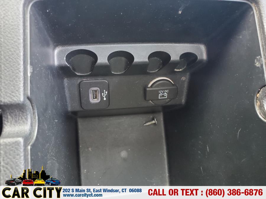 Used Jeep Cherokee 4WD 4dr Limited 2014 | Car City LLC. East Windsor, Connecticut Used Jeep Cherokee 4WD 4dr Limited 2014 | Car City LLC. East Windsor, Connecticut