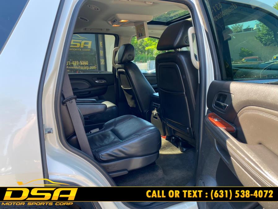 2007 Cadillac Escalade AWD 4dr, available for sale in Commack, New York | DSA Motor Sports Corp. Commack, New York 2007 Cadillac Escalade AWD 4dr, available for sale in Commack, New York | DSA Motor Sports Corp. Commack, New York