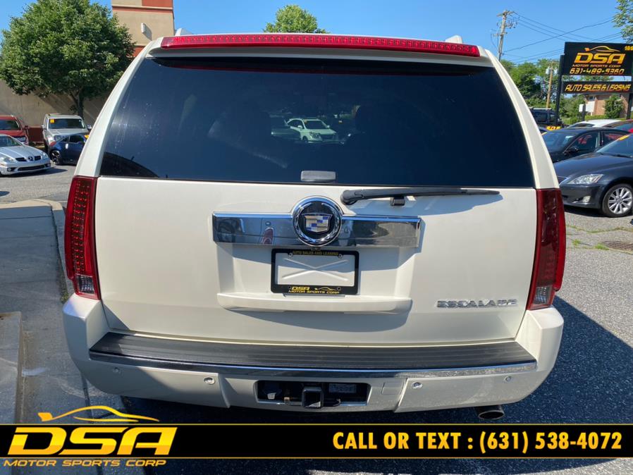 2007 Cadillac Escalade AWD 4dr, available for sale in Commack, New York | DSA Motor Sports Corp. Commack, New York 2007 Cadillac Escalade AWD 4dr, available for sale in Commack, New York | DSA Motor Sports Corp. Commack, New York