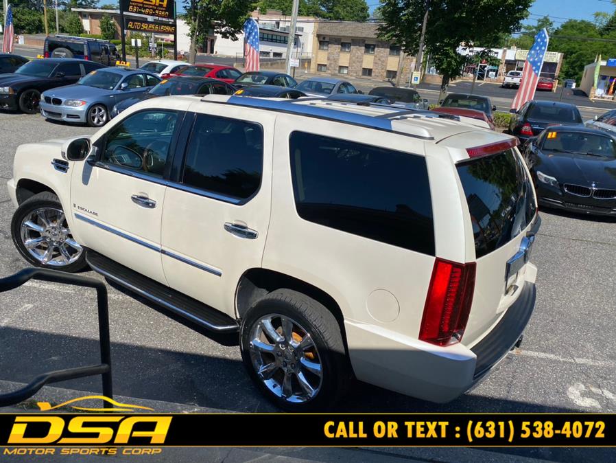 2007 Cadillac Escalade AWD 4dr, available for sale in Commack, New York | DSA Motor Sports Corp. Commack, New York 2007 Cadillac Escalade AWD 4dr, available for sale in Commack, New York | DSA Motor Sports Corp. Commack, New York