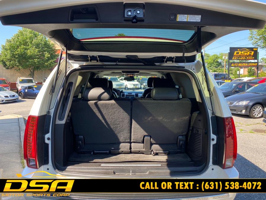 2007 Cadillac Escalade AWD 4dr, available for sale in Commack, New York | DSA Motor Sports Corp. Commack, New York 2007 Cadillac Escalade AWD 4dr, available for sale in Commack, New York | DSA Motor Sports Corp. Commack, New York