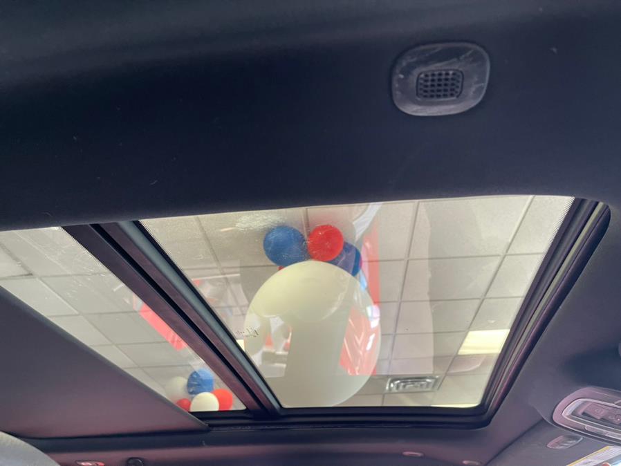 2019 Ram 1500 Limited 4x4 Crew Cab 6''4" Box, available for sale in Inwood, New York | 5 Towns Drive. Inwood, New York 2019 Ram 1500 Limited 4x4 Crew Cab 6''4" Box, available for sale in Inwood, New York | 5 Towns Drive. Inwood, New York