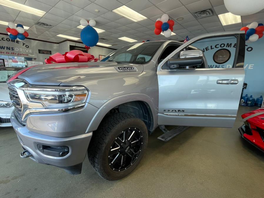 2019 Ram 1500 Limited 4x4 Crew Cab 6''4" Box, available for sale in Inwood, New York | 5 Towns Drive. Inwood, New York 2019 Ram 1500 Limited 4x4 Crew Cab 6''4" Box, available for sale in Inwood, New York | 5 Towns Drive. Inwood, New York