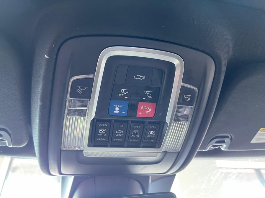 2019 Ram 1500 Limited 4x4 Crew Cab 6''4" Box, available for sale in Inwood, New York | 5 Towns Drive. Inwood, New York 2019 Ram 1500 Limited 4x4 Crew Cab 6''4" Box, available for sale in Inwood, New York | 5 Towns Drive. Inwood, New York