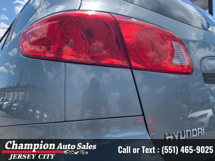 2009 Hyundai Santa Fe AWD 4dr Auto SE, available for sale in Jersey City, New Jersey | Champion Auto Sales. Jersey City, New Jersey 2009 Hyundai Santa Fe AWD 4dr Auto SE, available for sale in Jersey City, New Jersey | Champion Auto Sales. Jersey City, New Jersey