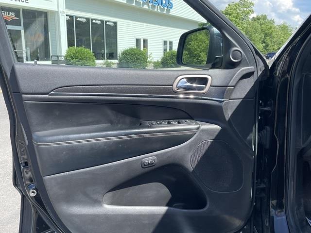 Used Jeep Grand Cherokee Limited 2017 | Blasius of Danbury. Danbury, Connecticut Used Jeep Grand Cherokee Limited 2017 | Blasius of Danbury. Danbury, Connecticut