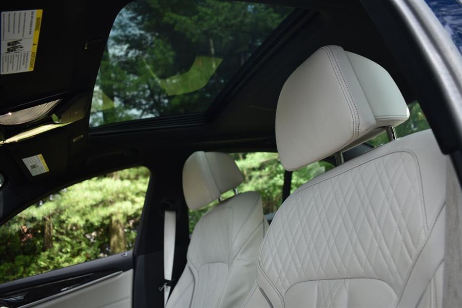 2018 BMW 5 Series 540i xDrive AWD 4dr Sedan, available for sale in Great Neck, New York | Camy Cars. Great Neck, New York 2018 BMW 5 Series 540i xDrive AWD 4dr Sedan, available for sale in Great Neck, New York | Camy Cars. Great Neck, New York